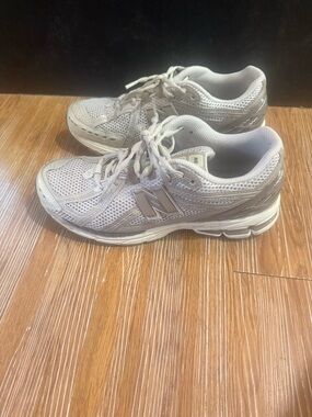 New Balance 1906r Grey Beige Women’s 10.5 Tennis Shoe